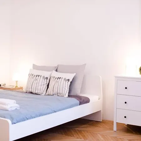 Ultra Central - Ac - Comfy * Budapest