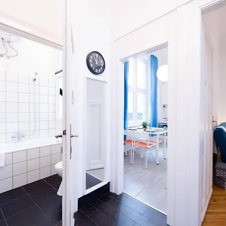 Ultra Central - Ac - Comfy Apartment