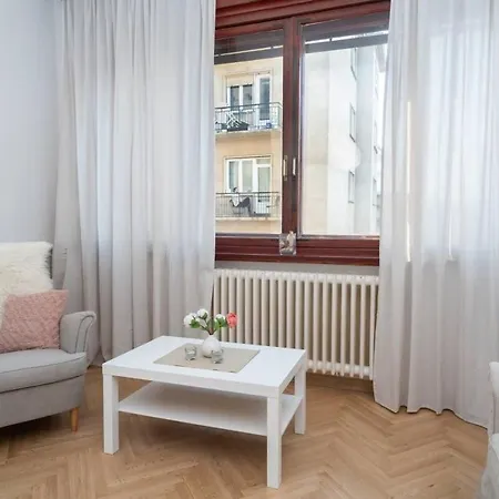 Apartamento Convenient In The Heart Of Downtown