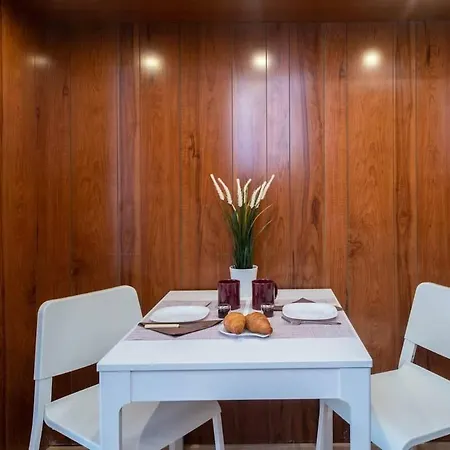 Apartamento Convenient In The Heart Of Downtown *