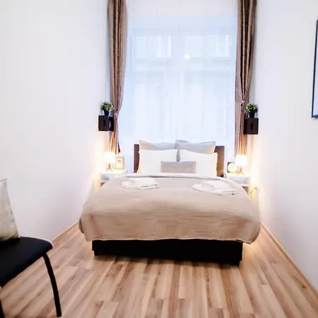 Very Spacious Ac Apartment *