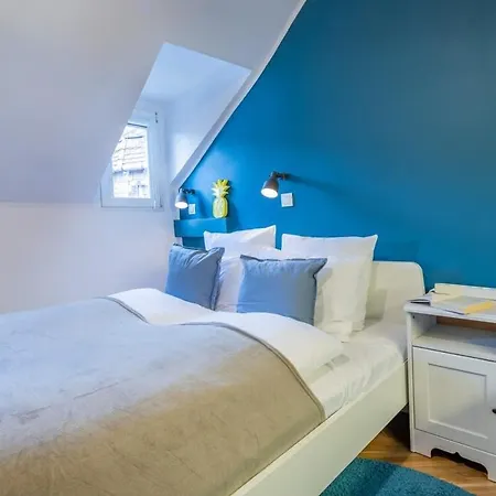 Apartment Quiet Charming Near The Center Budapest
