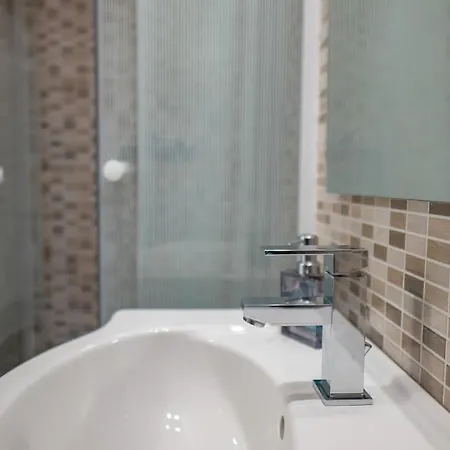 Apartment Chic Flat With River View Budapest