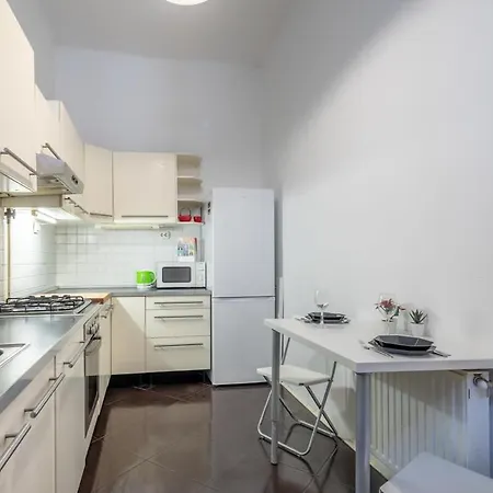 Apartment Spacious *