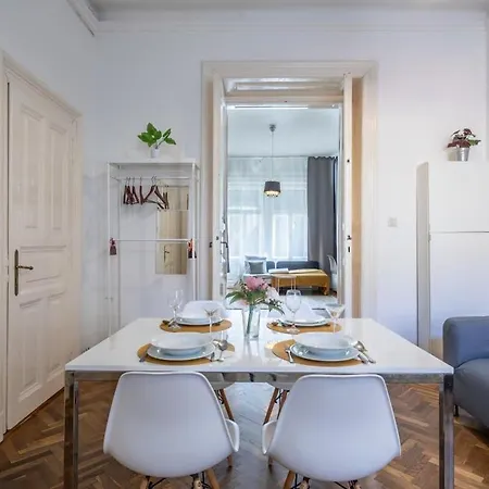 Spacious * Budapest