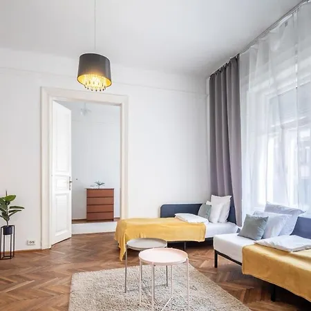 Apartment Spacious