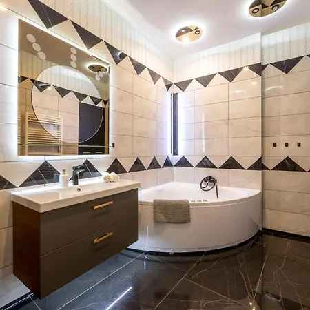 Luxury Royal By Prestige Homes Apartman *