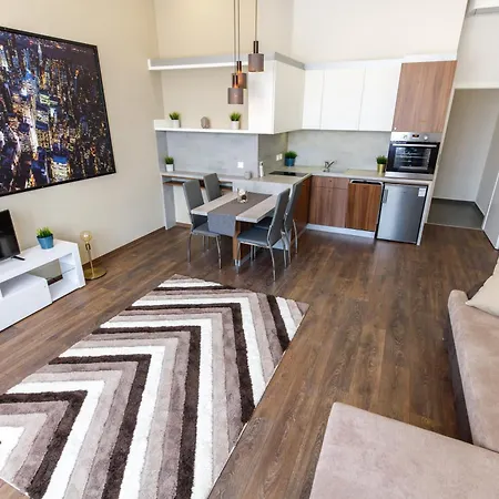 Apartment In The Jewish Quarter With Free Parking *