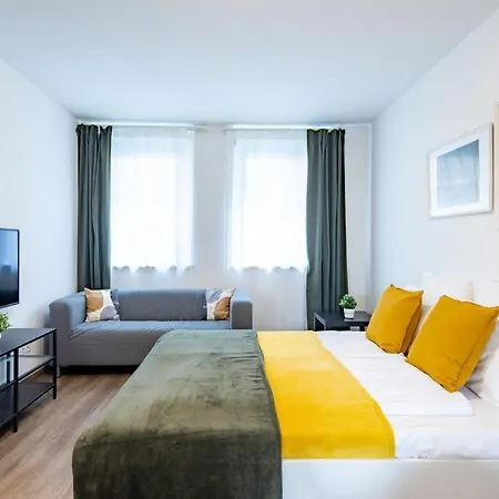 - Terrace - Modern Apartman *