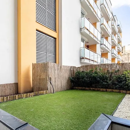- Terrace - Modern Apartment Budapest