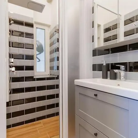 Kazinczy Gem 7th District Haven By Nw Apartment