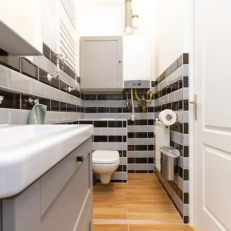 Apartment Kazinczy Gem 7th District Haven By Nw Budapest