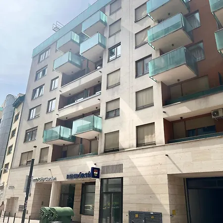Apartment Corvin Gold City Garden *