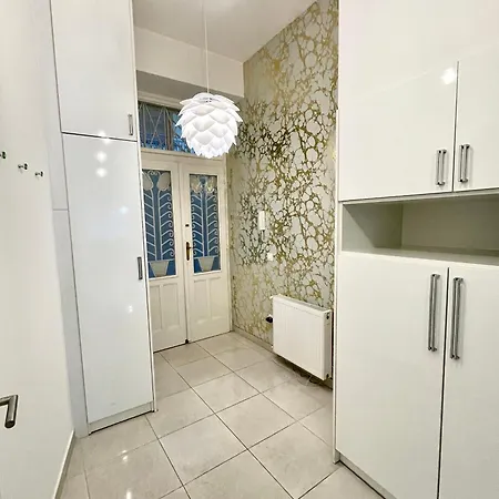Apartment Daisy In The Inner City Budapest