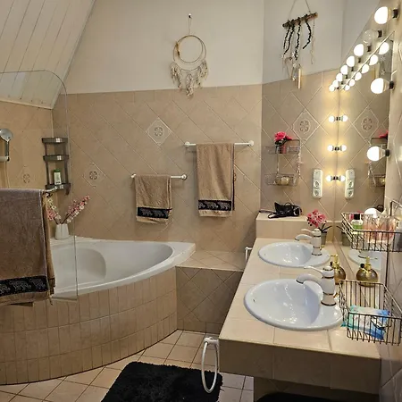 Relax & Wellness Diosd Budapesta
