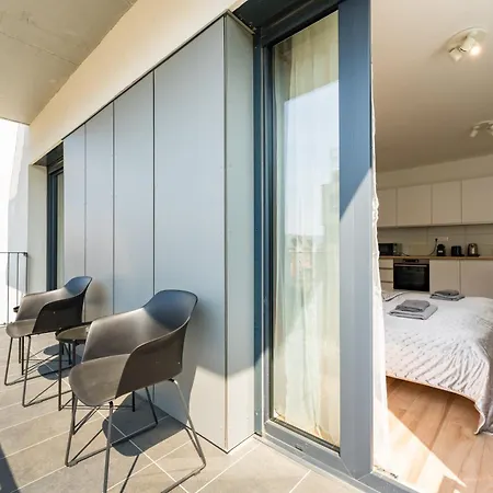 Brand New Modern Apartment-2 Rooms-balcony-garage Apartment Budapest