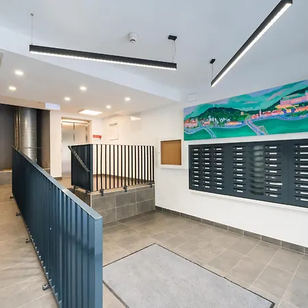 Apartment Brand New Modern Apartment-2 Rooms-balcony-garage