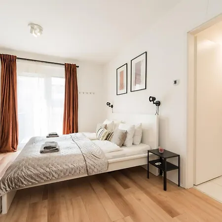 Brand New Modern Apartment-2 Rooms-balcony-garage * Budapest