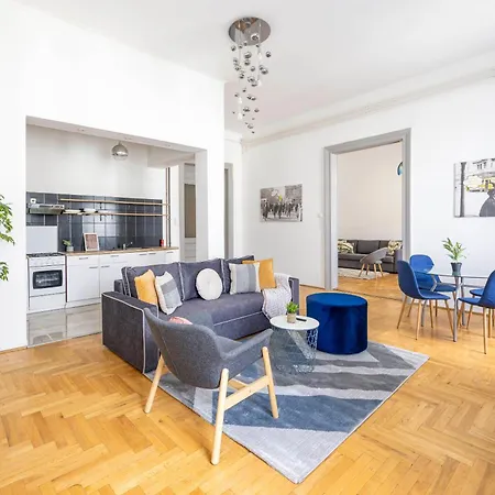 Apartment Super Cozy On The St. Stephen Road Budapest