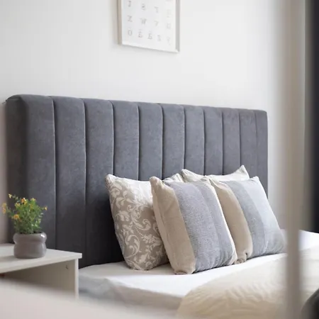 Deluxe Gozsdu Court Apartman *