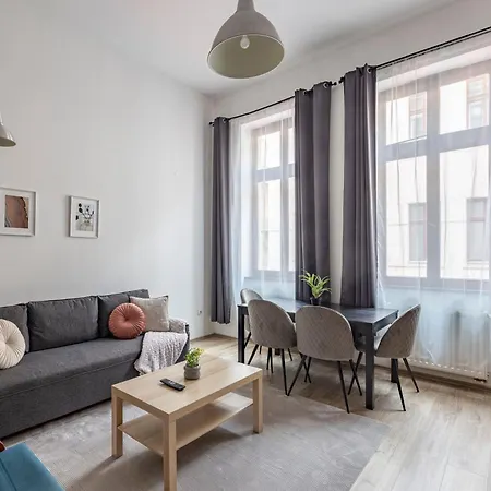 Deluxe Gozsdu Court Apartman Budapest