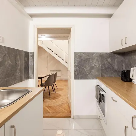 Lägenhet & Cozy Dream By Prestige Homes Budapest