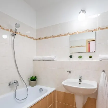 Lovely And Cosy Apartment *