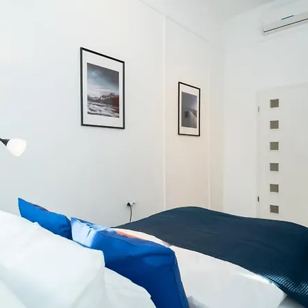 Ultra Cozy Apartment