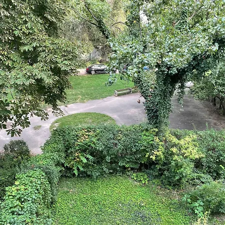 Calm Island Near The Danube - Free Parking Apartment Budapest