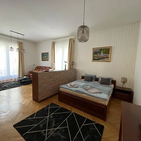 Eclectico Appartement *