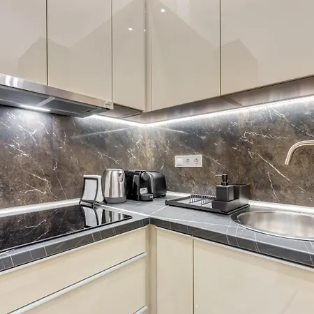Mega - Elegance - No Deposit Needed *