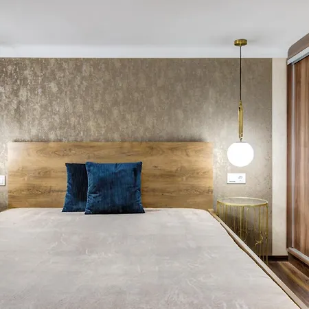 Mega - Elegance - No Deposit Needed Apartment Budapest