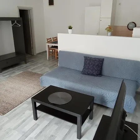 Apartman Akacfa *