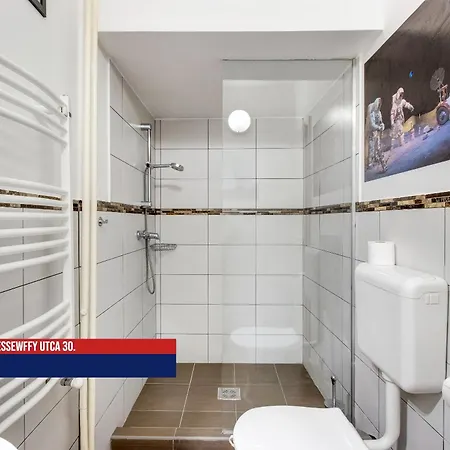 Little Americas Opera Apartment *