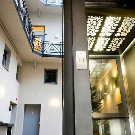 Hotel Opera Garden & 4*