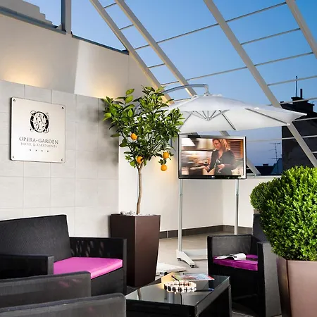 Hotel Opera Garden & 4*