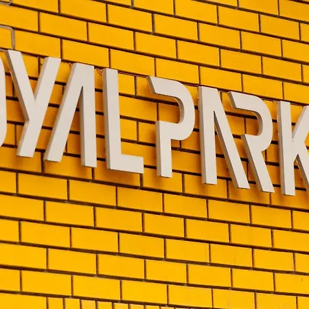 Hotel Royal Park Boutique 4*
