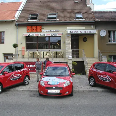 Roxane Panzio Budapešť