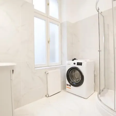 Apartment Premium By Hi5 - Ferenciek Tere - 3 Bdr *