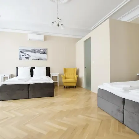 Apartment Premium By Hi5 - Ferenciek Tere - 3 Bdr