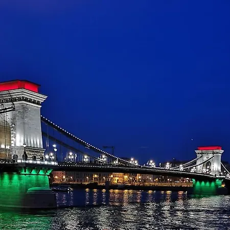 Castlehill1011- Free Parking And Ac In The Inner City Budapest