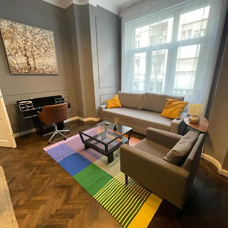 Szip Tatra Gold - Downtown