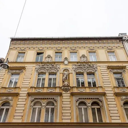 Apartment Maximilian