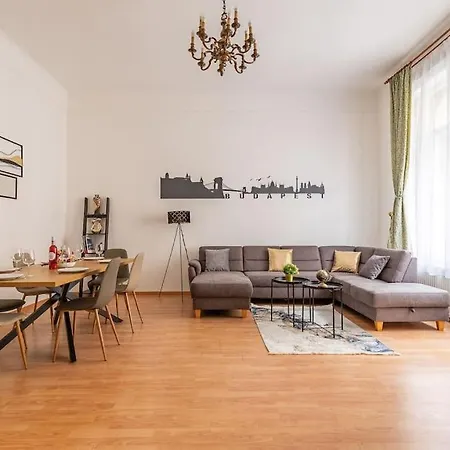 Apartment Maximilian Budapest