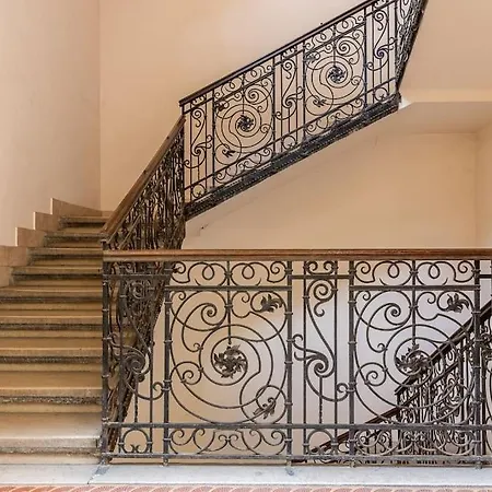 Maximilian Budapest