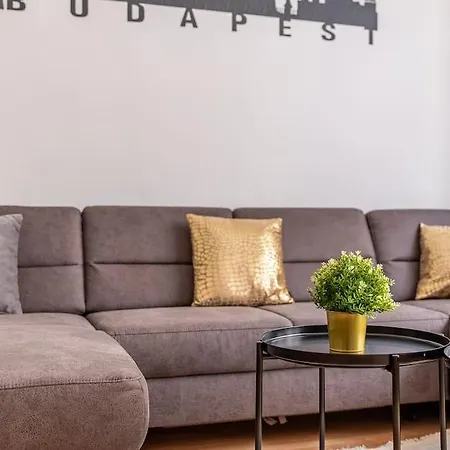 Apartment Maximilian *