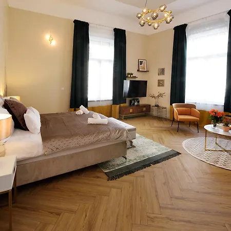 Apartment Orangehomes Urban Elegance