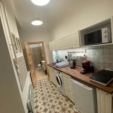 Amazing Kazinczy Flat No. 1 Budapest