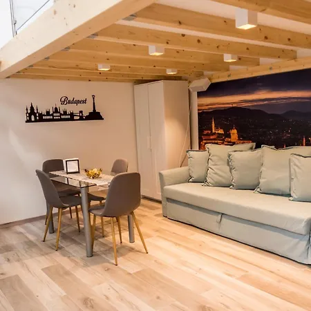 Apartment Amazing Kazinczy Flat No. 1 Budapest