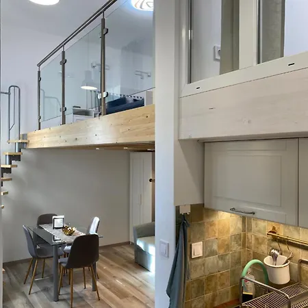 Apartment Amazing Kazinczy Flat No. 1 Budapest